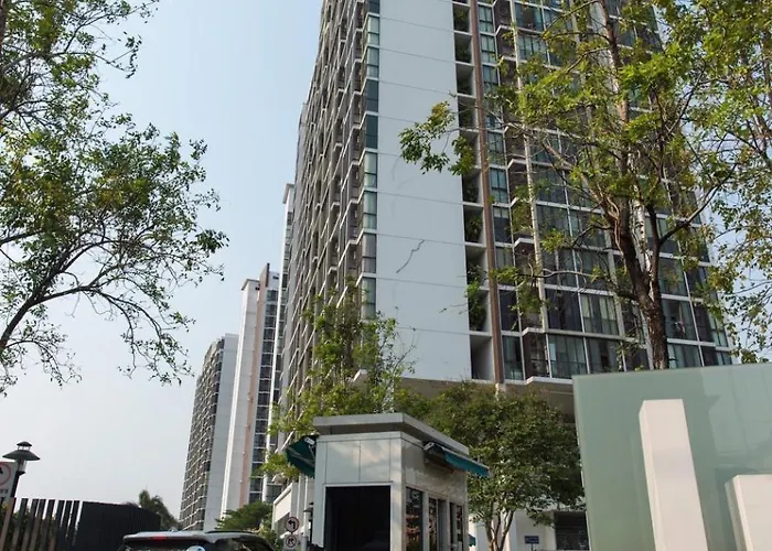 Sukhumvit Bts Ideomix1 Bangkok